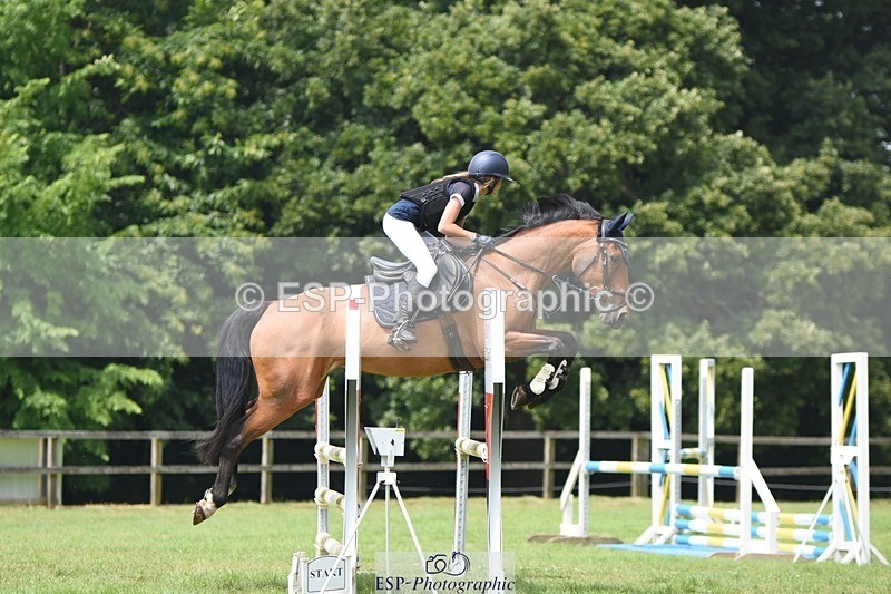 230617-134122-04078 - Cls 17 Newcomers & 1m Open