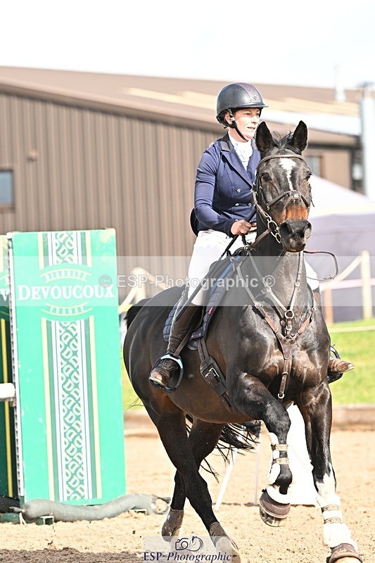 250416-101010-00226 - Cls 1 British Novice and 90cm