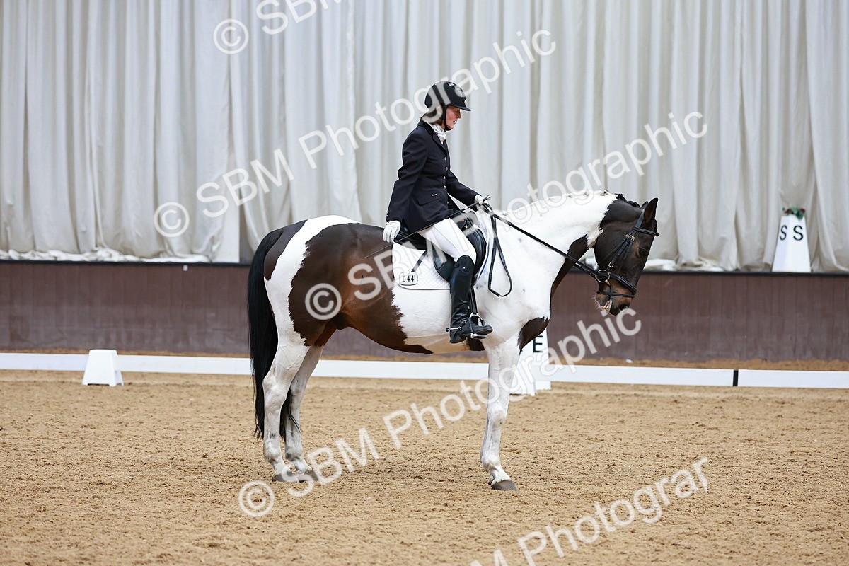 SBM_003569 - Class 15-16-18 - Novice 3-Elementary 1-PYO