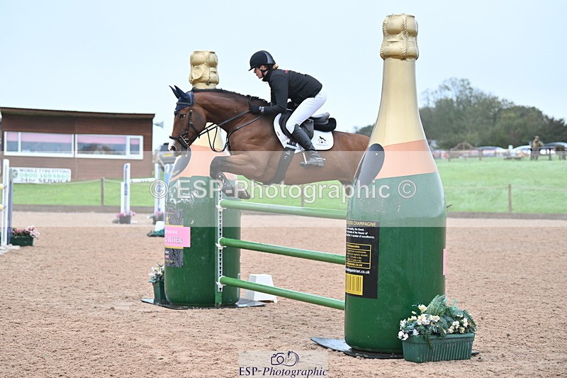 231013A-162240-03299 - Cls 10 National 1.30m Open