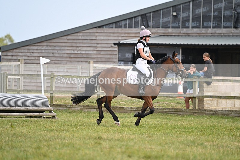 WJ6_1553 - 60cm XC Time 13:22 to 13:53