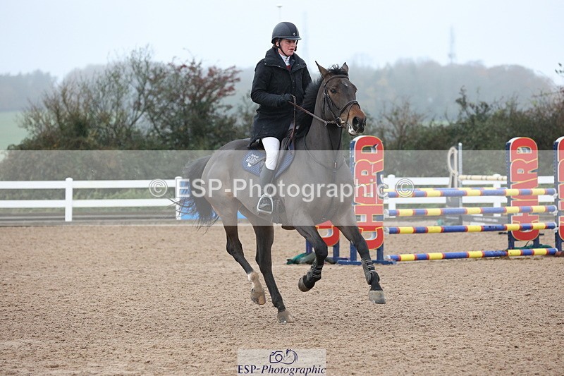 231112A-134941-04675 - Cls 20 Newcomers & 1.10m Open