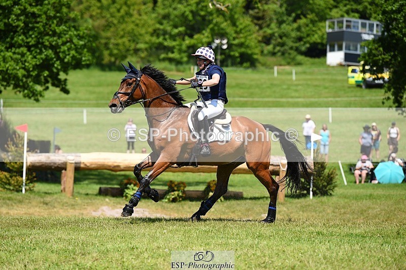 230527-143228-10123 - 329-VINTAGE_GRAFFITI-Alice_Hallows-XC