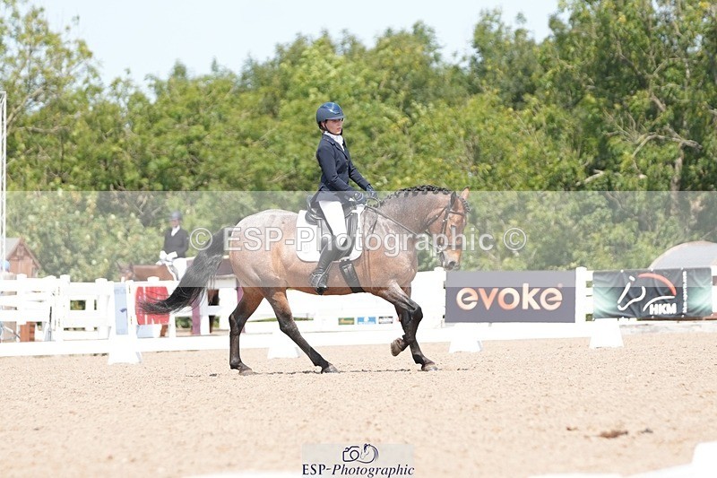 250817-125133-09444 - 177-Joanne.PengellyAshfield.Bob