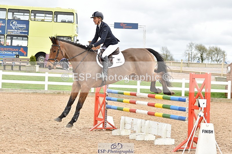 240403A-135524-00664 - Cls 4 Newcomers and 1.10m Open