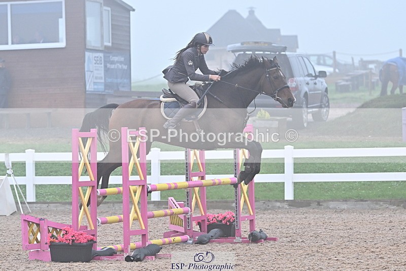 241006A-110910-06375 - Cls 24 95cm Nat Am Quals