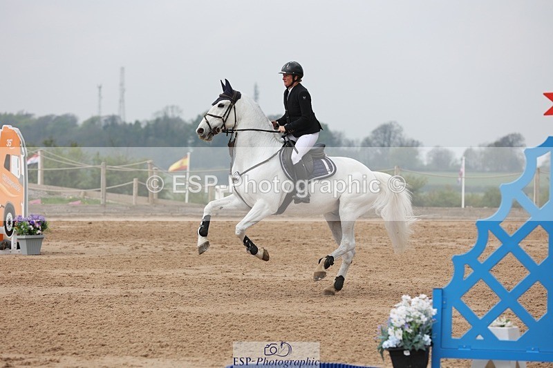 250424-122919-05420 - Cls 1 - 2 Star Small Tour