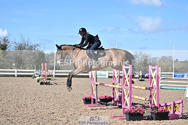250314-114318-00396 - Cls 2 British Novice and 90cm