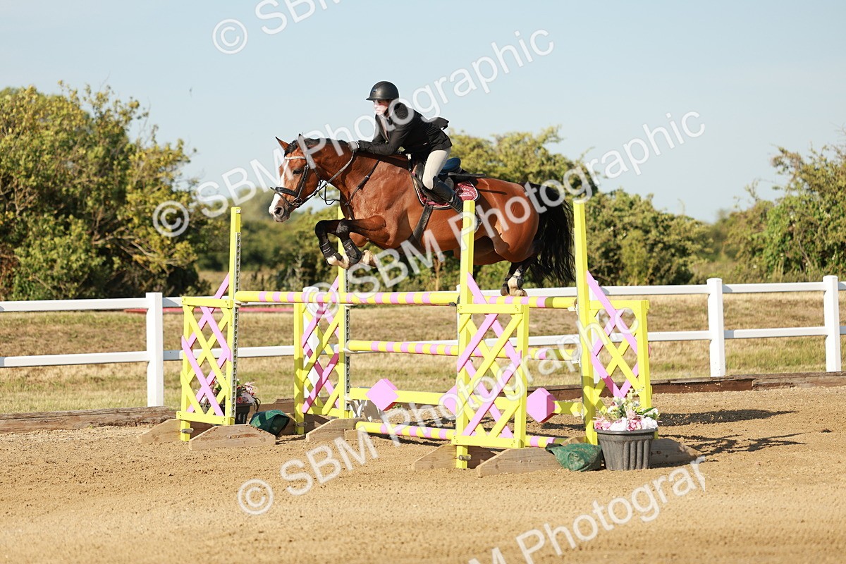SBM_008758 - Class 6 - National 1.30m 1.40m Open Handicap