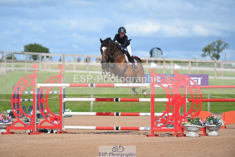 230721A-163726-07762 - Cls 10, 2 Star Big 1.45m Break to End