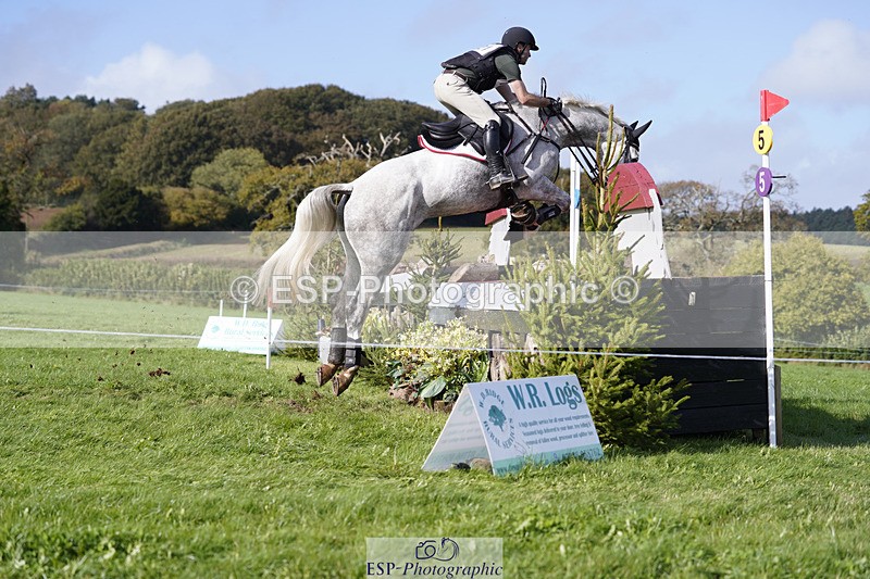 241025-123850-07973 - 121-Tommy.Greengard-EL.PORVENIR.LUIGI