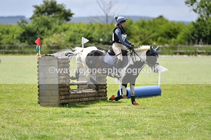 WJ5_3328 - Class 4 60cm