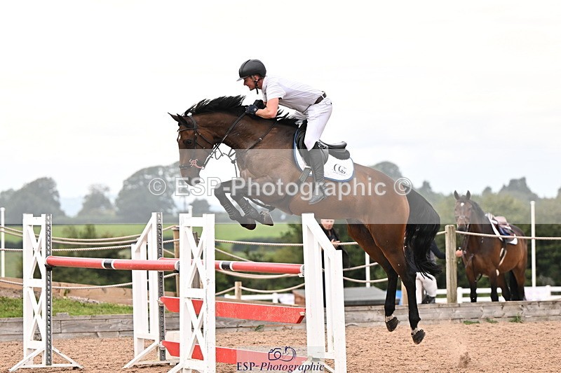 240828A-163057-01359 - Cls 5 Snr Foxhunter and 1.20m Open
