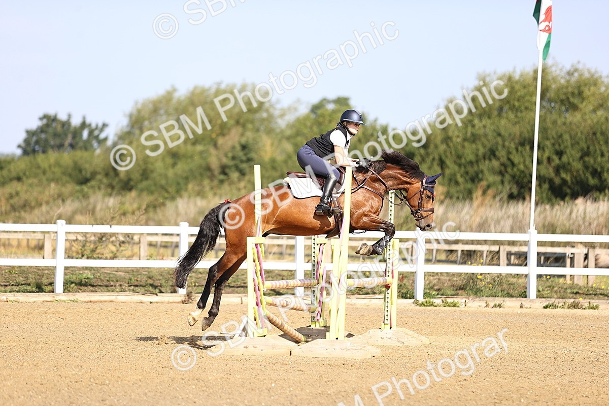 SBM_005466 - Class 8 - Clear Round