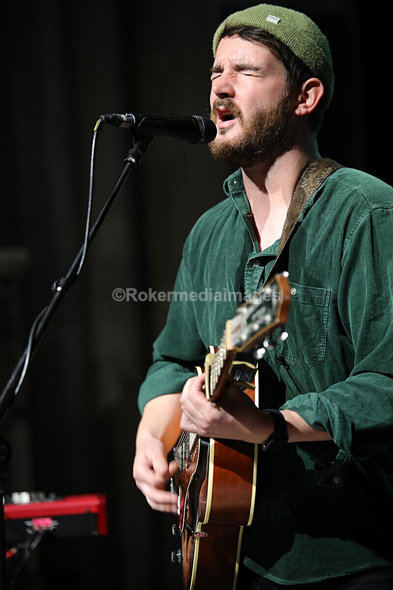 FOLK N BLUES-629 - FOLK and BLUES SEPT 2022