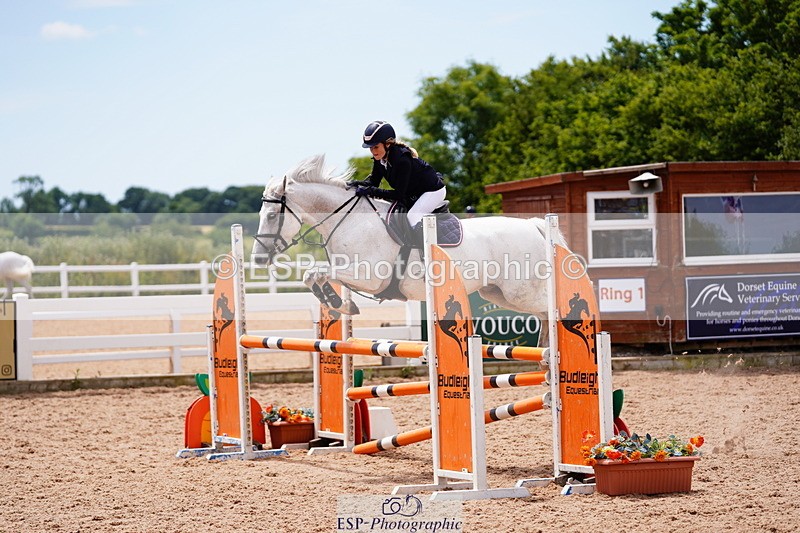 240629A-124800-05448 - Cls 18 Newcomers and 1m Open