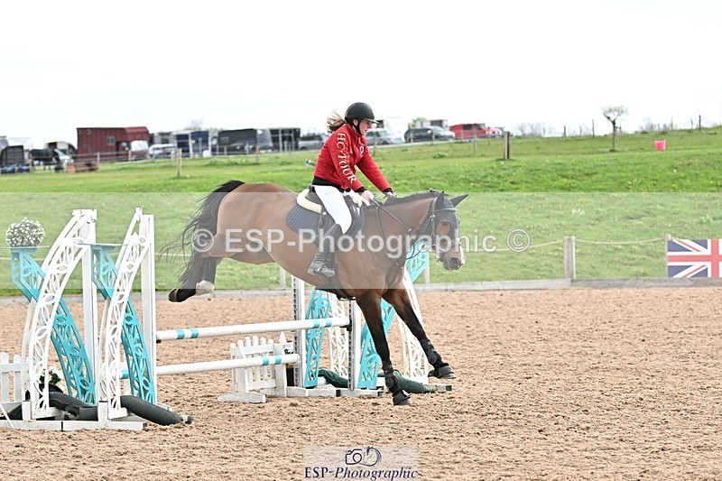 250414-104037-00192 - 80cm Round 1