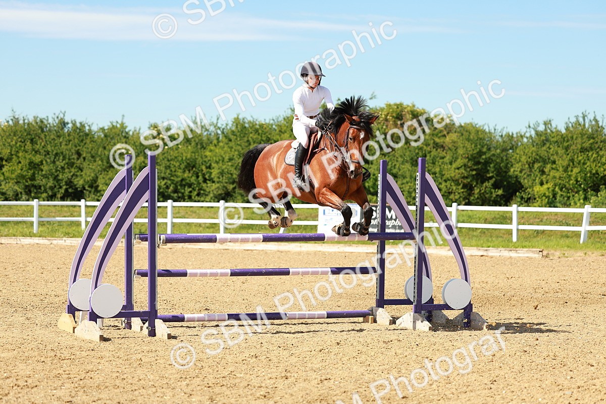 SBM_002794 - Class 4 - Senior Newcomers - 1.10m
