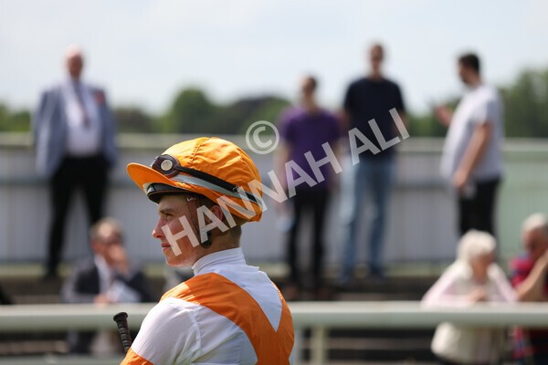 yr10062022r1-6 - Race 1 2.00pm Constant Security Gentlemen Amateur Riders Stakes