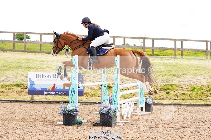 240526A-104848-07644 - Cls 26 Chard Equ 1.05m and 1.10m Grand Prix