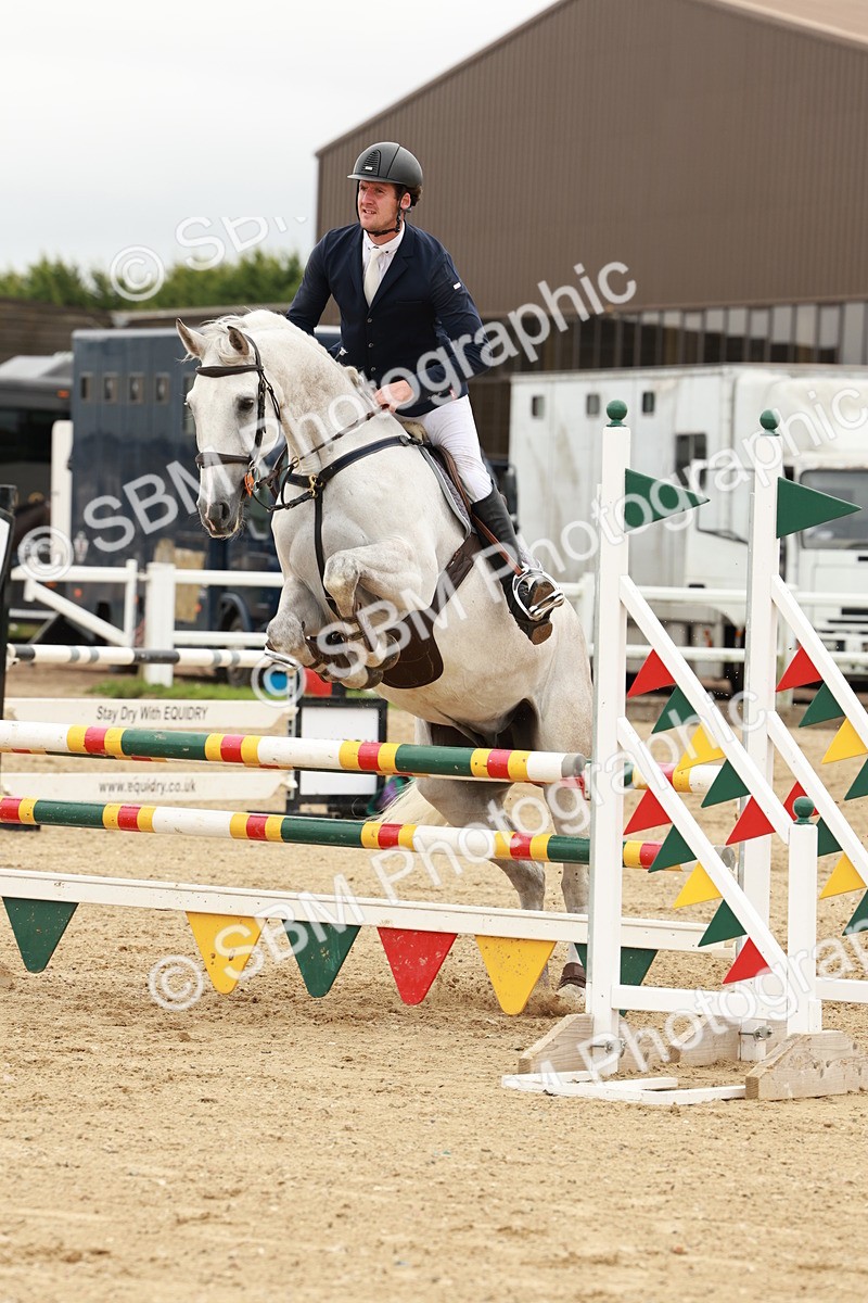 1I0A7536 - Class 3 - Senior Discovery - 1.00m