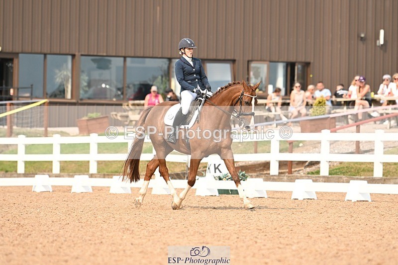 250816-155609-06308 - 026-Pippa.MorganDavinci.Vl