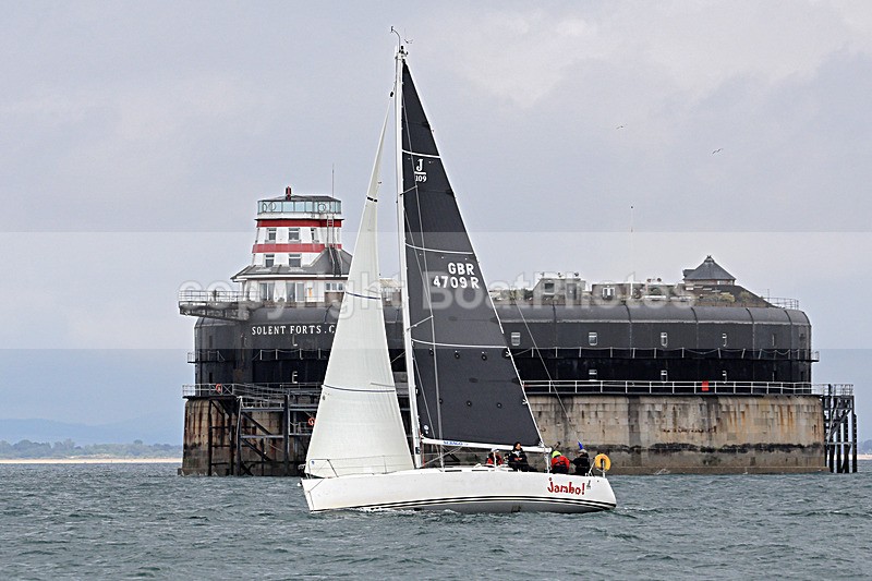 210703 JAMBO GBR4709R 1Y3A1827 - ROUND THE ISLAND RACE 2021
