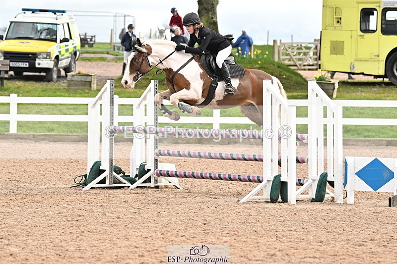 240310A-112820-02327 - Cls 4 Pony Discovery and 90cm Open