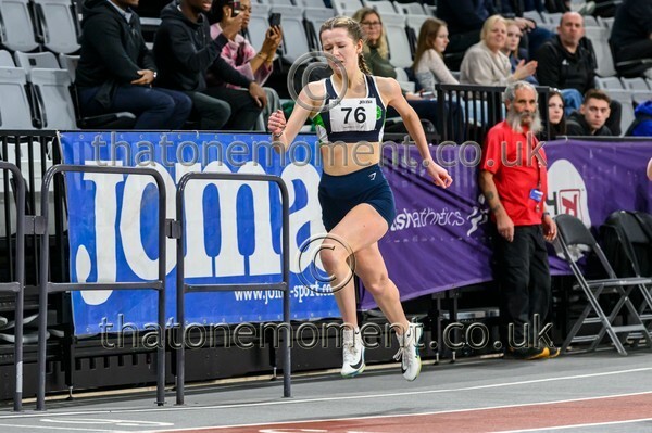 SenInd26-911322 - Track Female Set Three