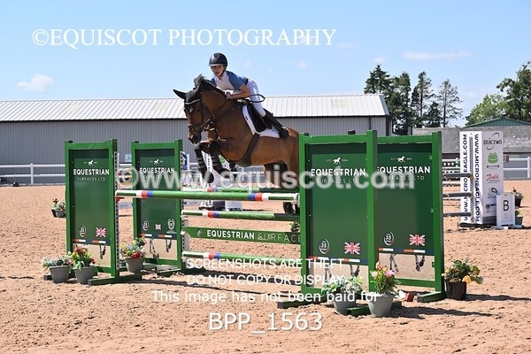 BPP_1563 - THU CLASS 3 Scottish Branch North West Junior Championship **Viewing/Selection class for 148 teams**