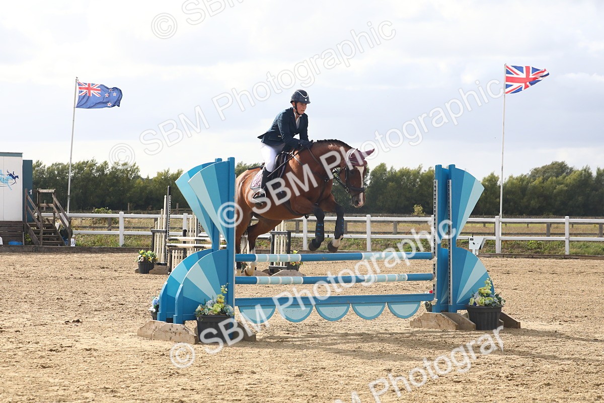 SBM_007997 - Class 12 - 90cm Champs