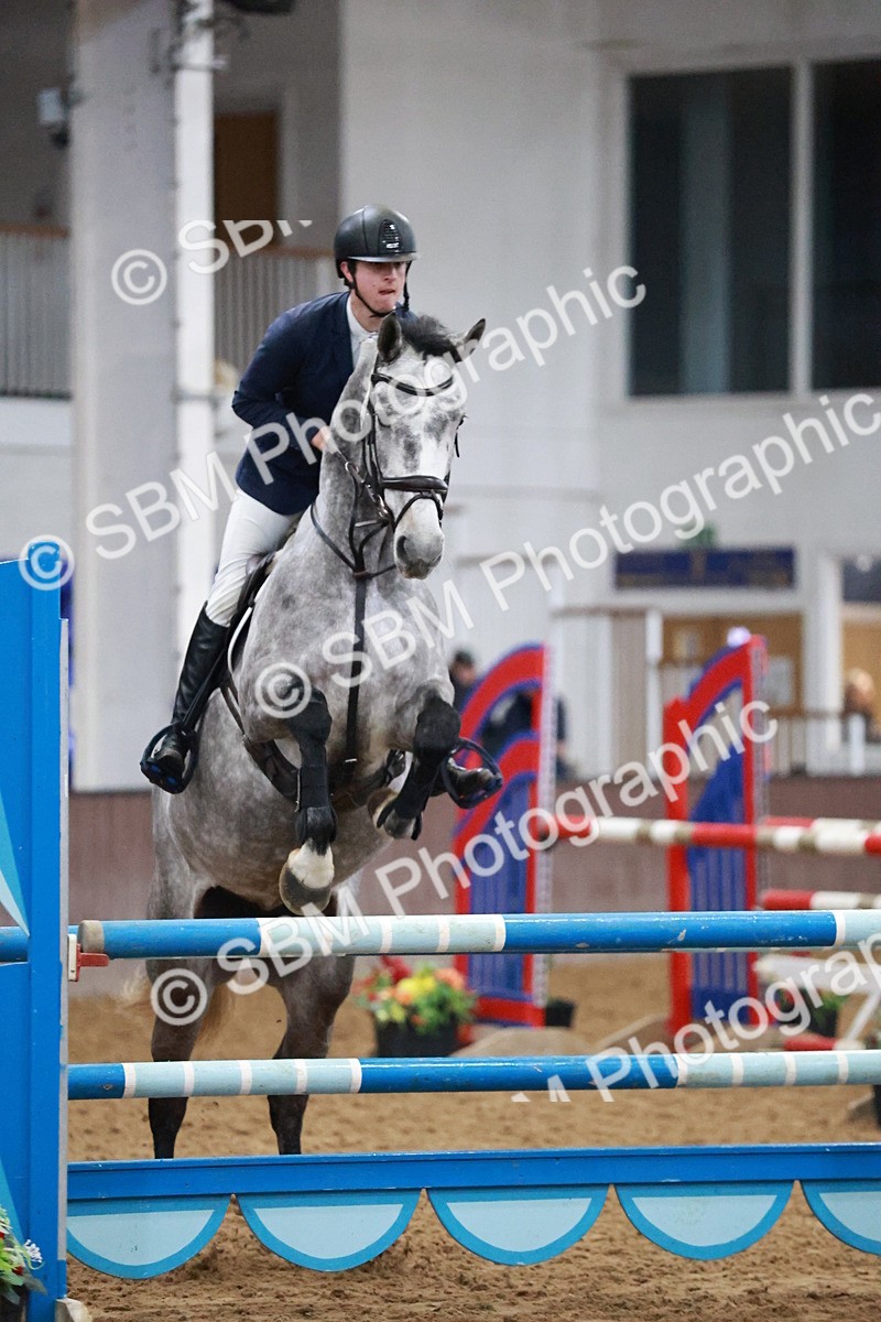 SBM_004421 - Class 17 - Senior Newcomers - 1.10m