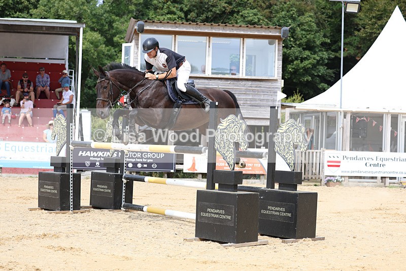 3E7A4534 - Class 9: Senior 1.30m open