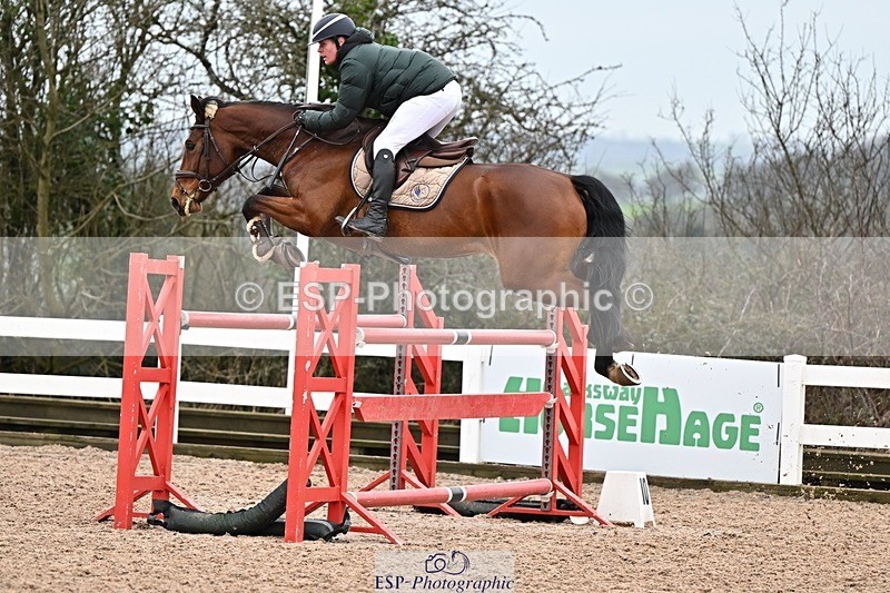 250129-132812-00447 - Cls 06 Foxhunter & 1.20m Open