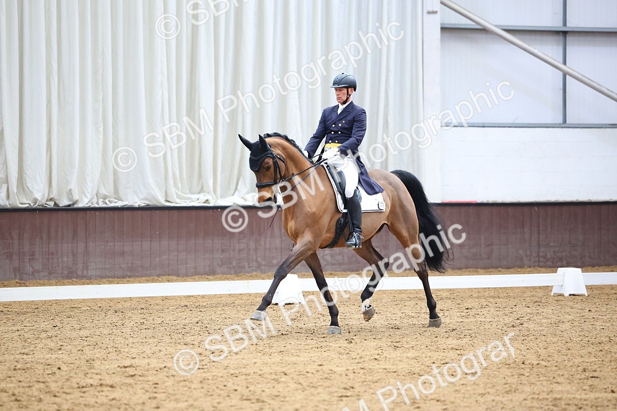 SBM_008200 - Class 32 - FEI intermediate II