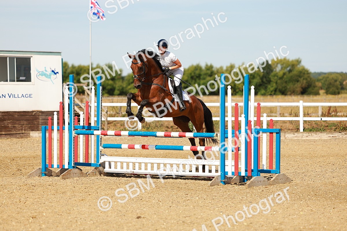 SBM_002652 - Class 9 - Senior British Novice - 90cm