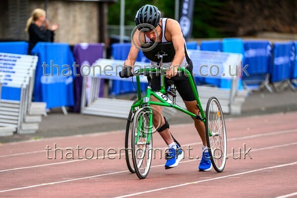 Sen25SAT-926640 - Track Male Set Two