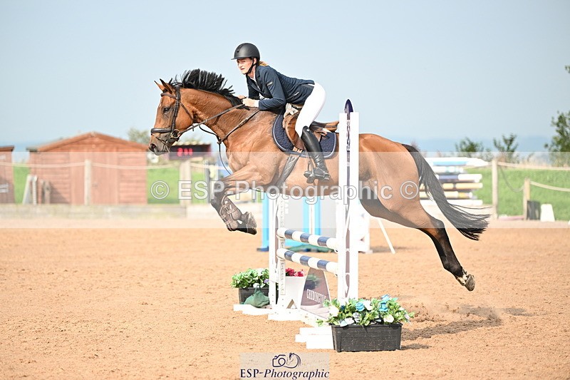 240801A-091304-00960 - Cls 1 British Novice and 90cm Open