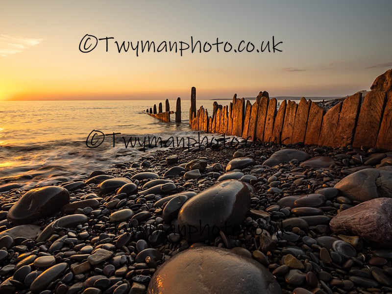 P7150008 - Westward Ho sunset groynes