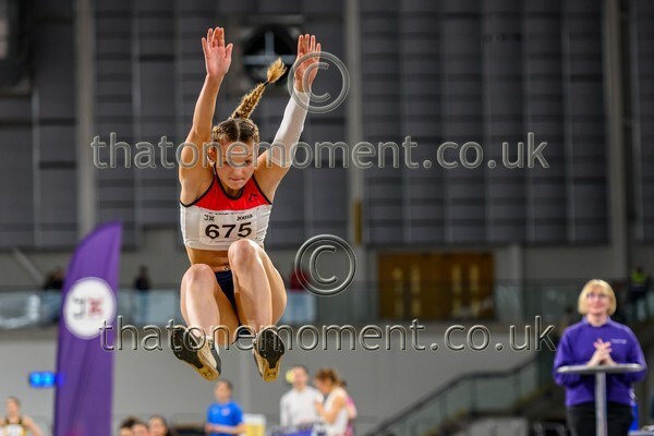 SenInd26-918816 - Field Female Set Two