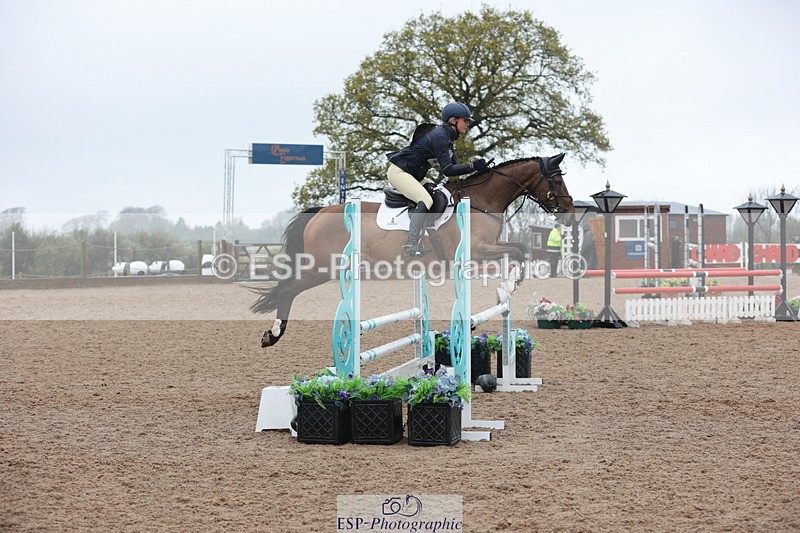 250418-133048-04003 - 212-Lucy.Lloyd-WATERNISH.BRIDLE.LANE