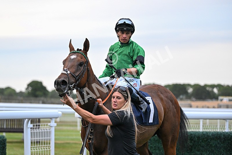 030726-Race 6-The Sweet Escape-2548 - Race 6 20.40pm Churchill Tyres Handicap