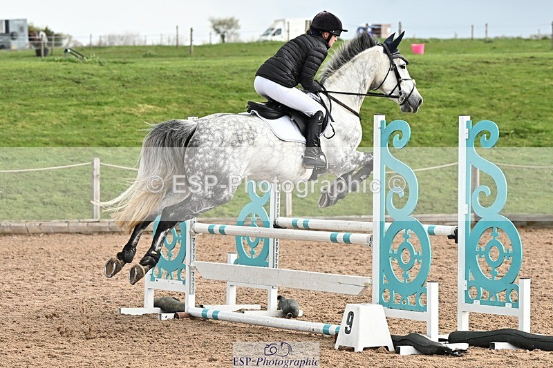 250416-095015-00125 - Cls 1 British Novice and 90cm