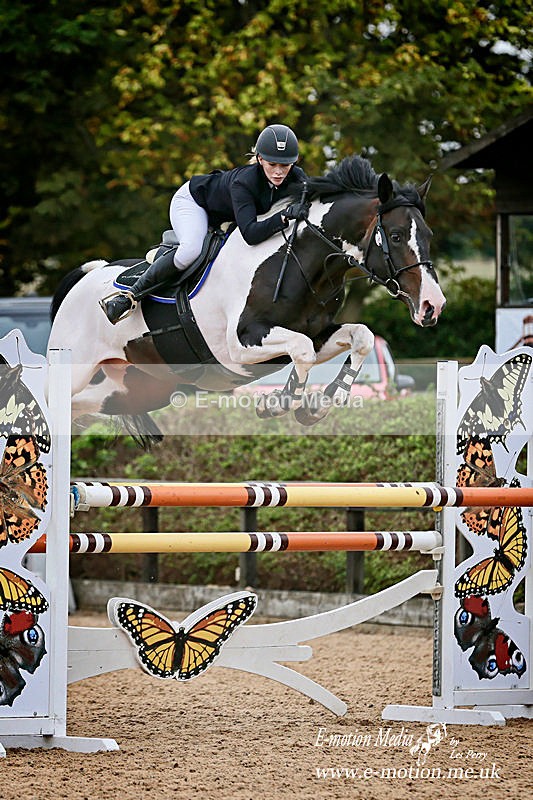 _EP50441a - Equestrian