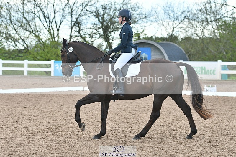 230511A-172004-01530 - Quest Cls 9 Novice