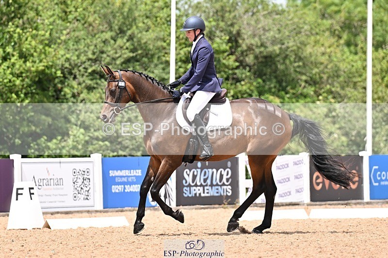 260704-131607-04817 - Cls 4D Senior Intermediate Novice 1