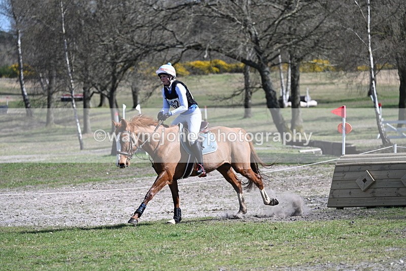 WJ7_1374 - XC Time 13:35 to 13:40