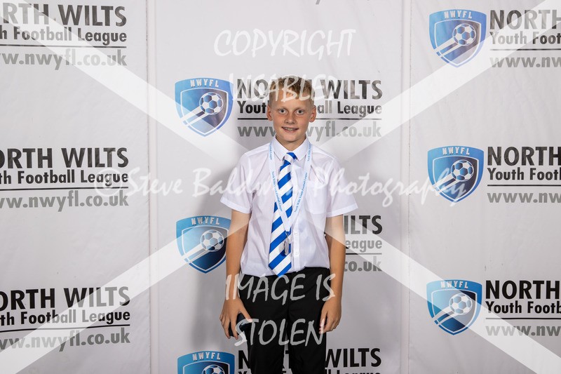 1DX30537 - Div 2 Wroughton Youth Hurricanes