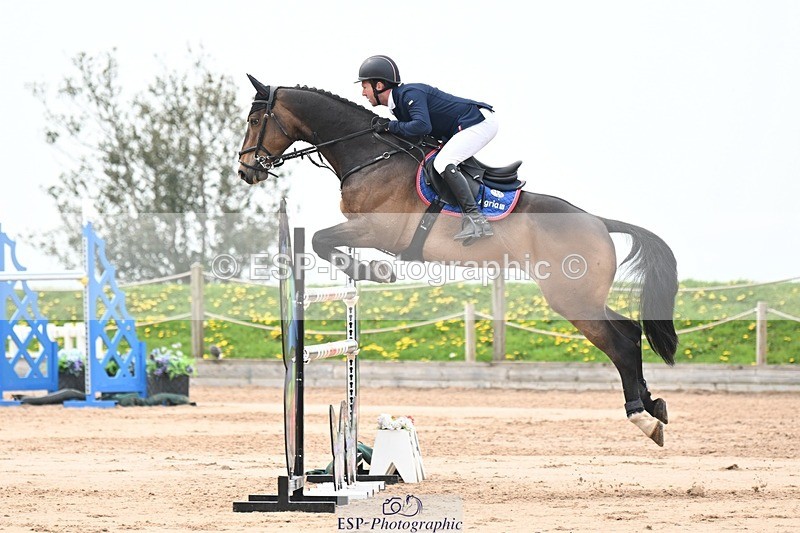 250426-125728-12797 - Cls 7 - 2 Star Medium Tour