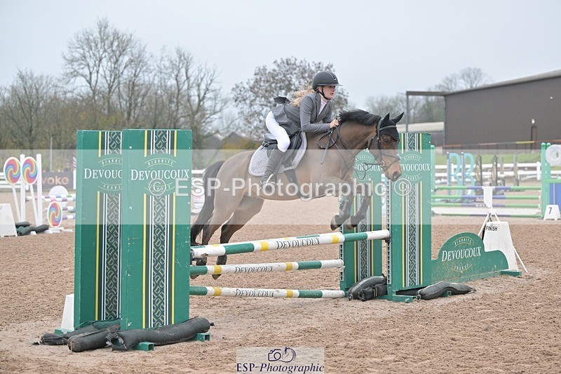 251116-104726-01172 - Cls 4 Pony British Novice and 80cm Open